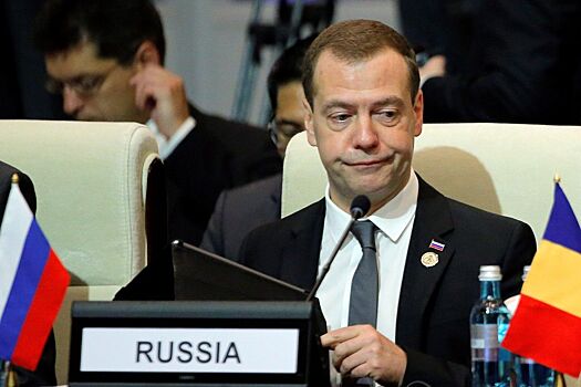 Песков: дедлайн Медведева приближается