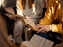 В библиотеке №169 «Проспект» организуют мероприятие «Мастер света: час живописи» 31 января