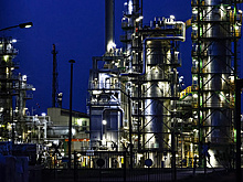 "Роснефть" потребовала компенсаций у Минэкономики ФРГ за убытки от внешнего управления НПЗ