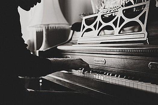 Музей Вадима Сидура организует концерт пианиста Ивана Гребенщикова 13 июня