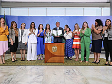 Власти Бразилии вводит меры по стимулированию труда женщин и молодежи