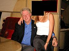 «Они будут оправдываться». Джаггер, Клинтон, Трамп и кандидат в президенты России. Кого еще нашли в файлах педофила Эпштейна?