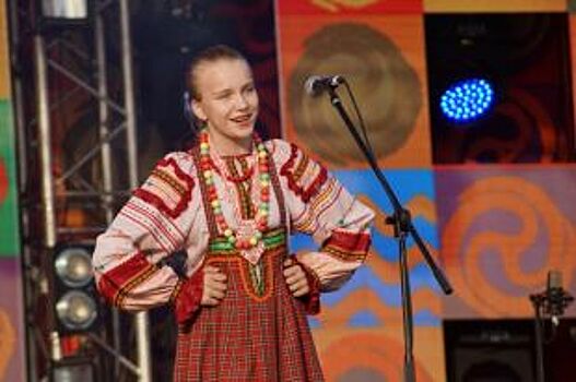 В Шушенском открылся 14-й фестиваль «МИР Сибири»