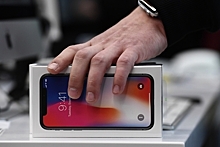 Цены на iPhone X рухнули в России