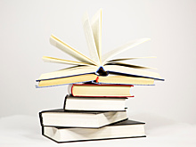 На Международном книжном салоне в Санкт-Петербурге впервые вручили премию Даниила Гранина. Это не единственный сюрприз