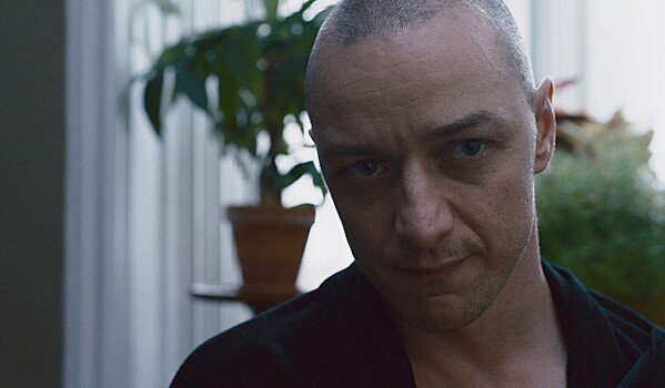 Режиссер "Шестого чувства" разочаровал "Сплитом"