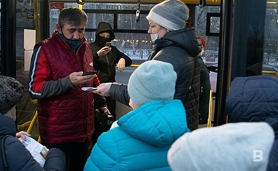 Казанские перевозчики требуют ежемесячную компенсацию убытков из-за QR-кодов в автобусах