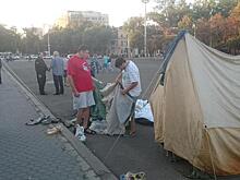 Полиция сносит палатки протестующих в Кишиневе