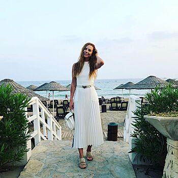 Наталья Подольская опубликовала фото из путешествия с сестрой-двойняшкой