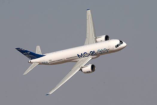 Россия привезла в Дубай модели разрабатываемых самолетов