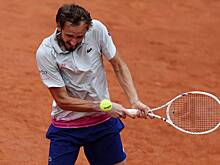 Медведев вылетел в первом круге «Ролан Гаррос»