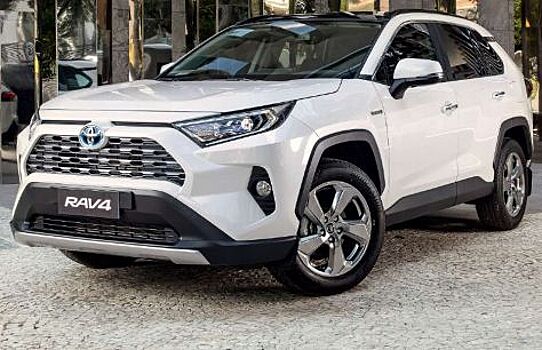 Назван самый продаваемый кроссовер на авторынке РФ среди японских авто