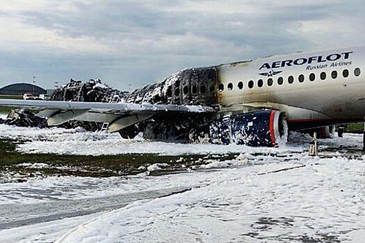 СК назвал количество выживших в авиакатастрофе в Шереметьево