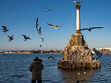 В Севастополе приостановили движение морского транспорта