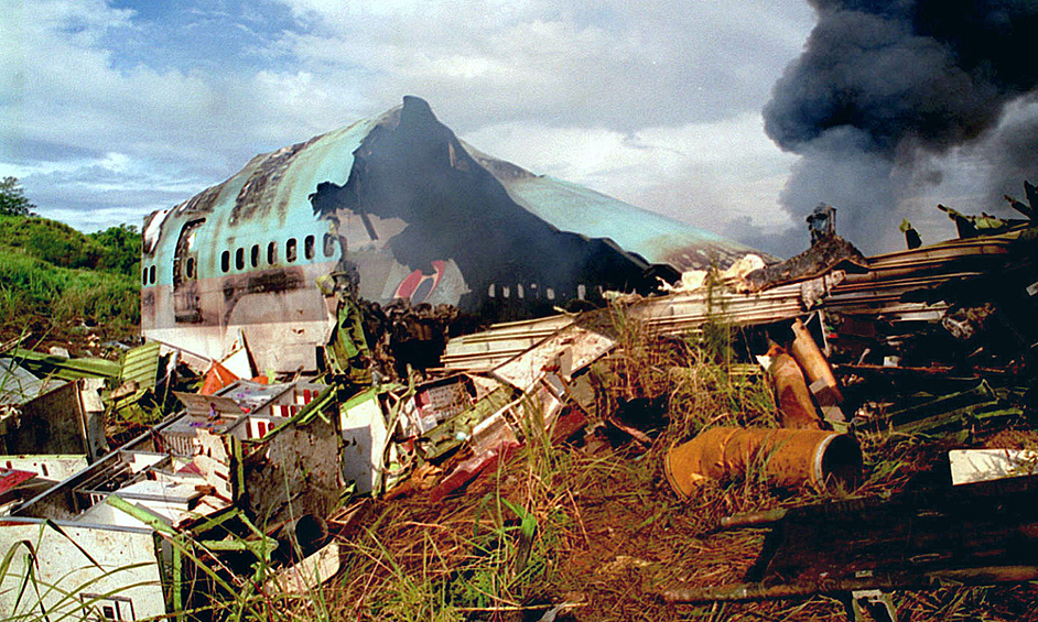 6 августа исполнилось 22 года со дня одной из крупнейших в истории авиакатастроф — падения «Боинга 747» на Гуаме.