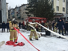В Курске прошли соревнования по пожарному кроссфиту