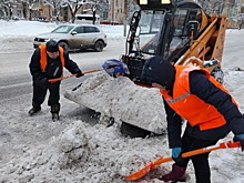 За сутки на снежные свалки отправлено 1,7 тысячи кубометров снега