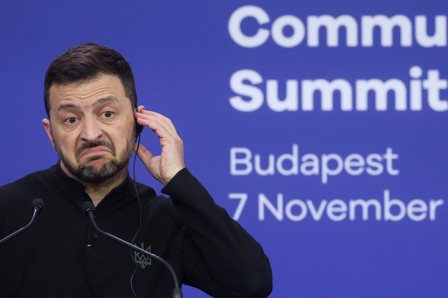 Азаров: офис Зеленского делает все, чтобы мирные переговоры не состоялись