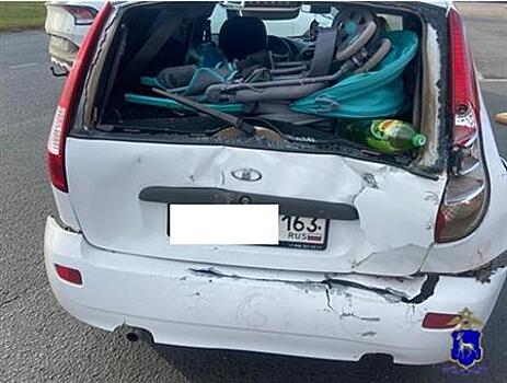 В Самаре в ДТП с грузовиком и "Калиной" пострадали два ребенка