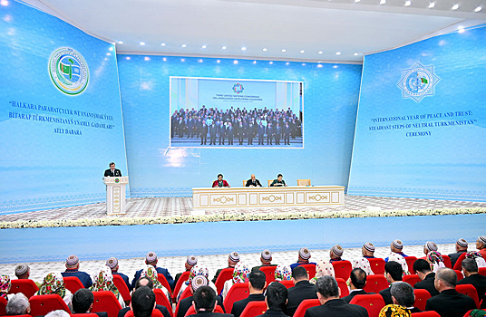 Посол России Иван Волынкин о медали к 30-летию нейтралитета Туркменистана: «Воспринимаю это как аванс»