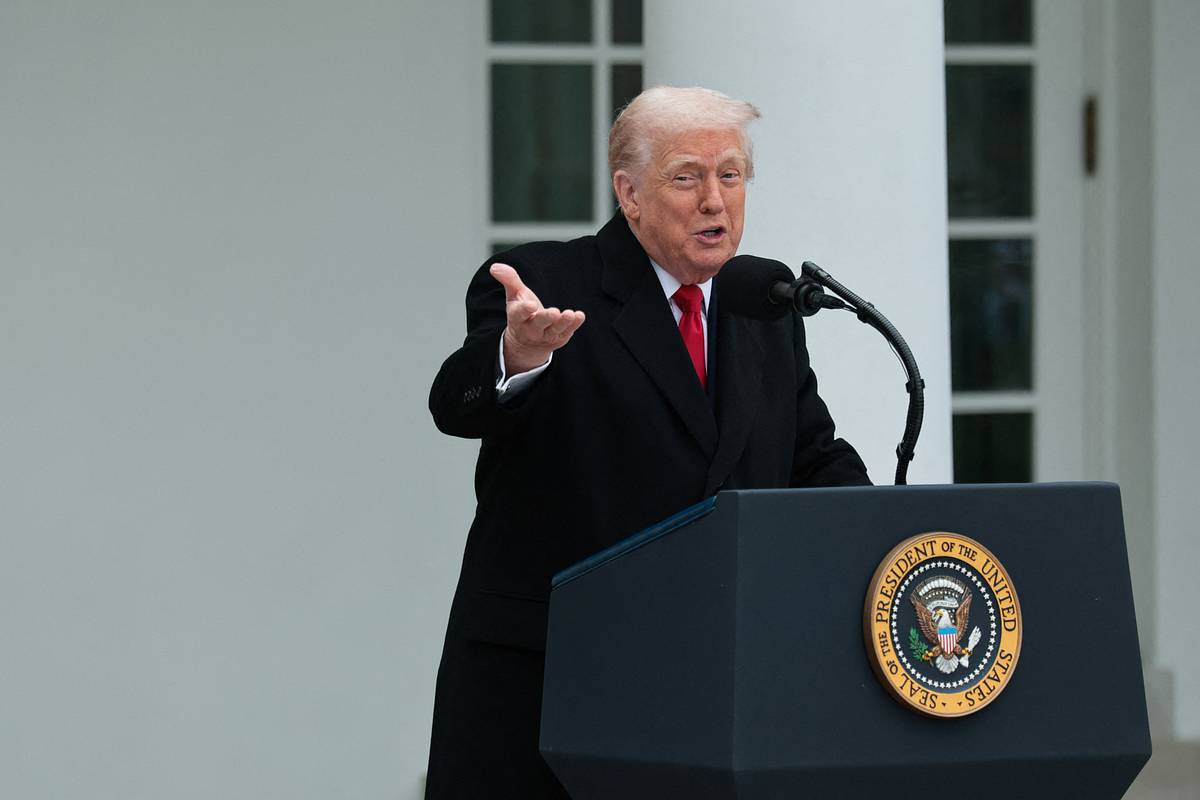 В отставке Ермака увидели руку Трампа