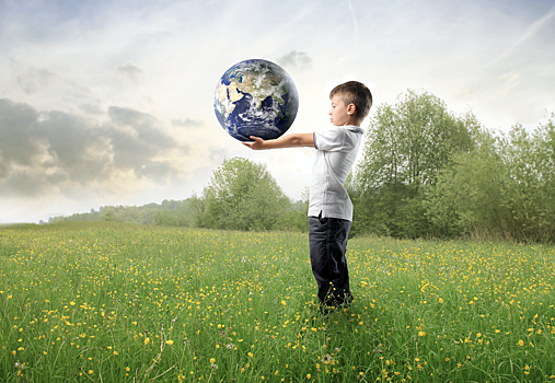 2-летний мальчик посетил 11 стран за месяц и попал в Книгу рекордов России