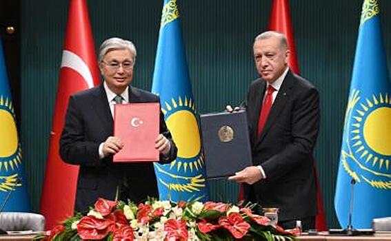 Тайип Эрдоган дал оценку политическим инициативам президента Казахстана