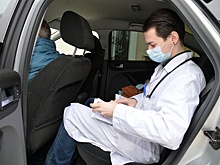 Нижегородские депутаты выделили часть служебных автомобилей медикам