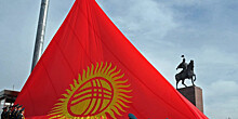 Первые данные ЦИК: На парламентских выборах в Кыргызстане пятипроцентный барьер преодолевают 10 партий