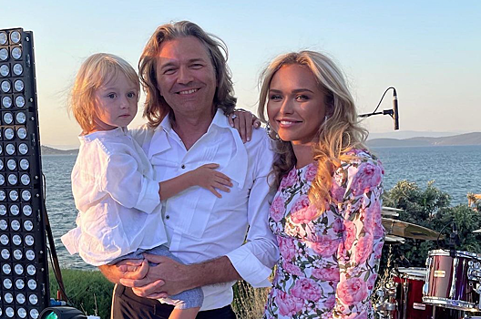 «Белый танец»: дочь и сын Дмитрия Маликова проводили лето под песню папы