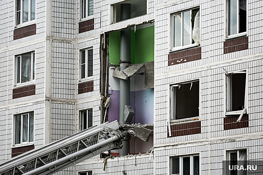 «Коммерсант»: в Днепре после взрыва обрушился жилой многоэтажный дом