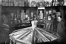 «Страна лишилась древних сокровищ» В 1918 году из Кремля похитили реликвии российских царей. Кто совершил кражу века?