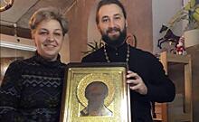 Столетнюю икону передали в одну из церквей Хабаровска