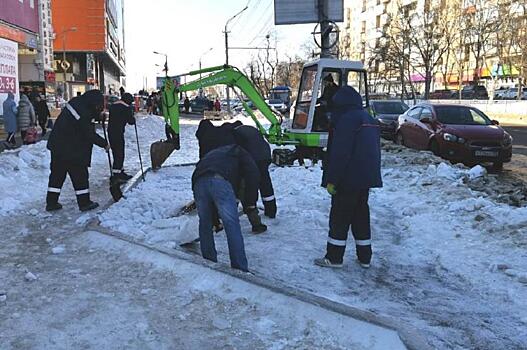 УК и ТСЖ нарываются на штрафы. Ликвидация последствий ледяного дождя продолжается во Владивостоке