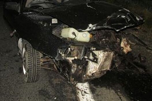 21-летний водитель погиб в аварии с грузовиком под Соколом