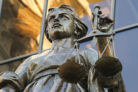 ВС РФ: Высококвалифицированные юристы могут нести повышенную ответственность перед клиентом