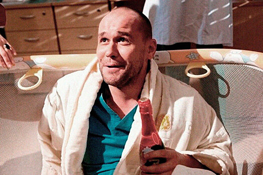 Актер Максим Аверин назвал крутым конфликт с Яковлевой