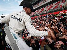 «Для гоночной лицензии не нужны мозги?» Хэмилтона жестко раскритиковали в Испании