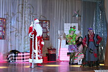 В Анапе прошло новогоднее представление для особенных детей