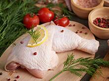 Врач оценила опасность курицы с антибиотиками