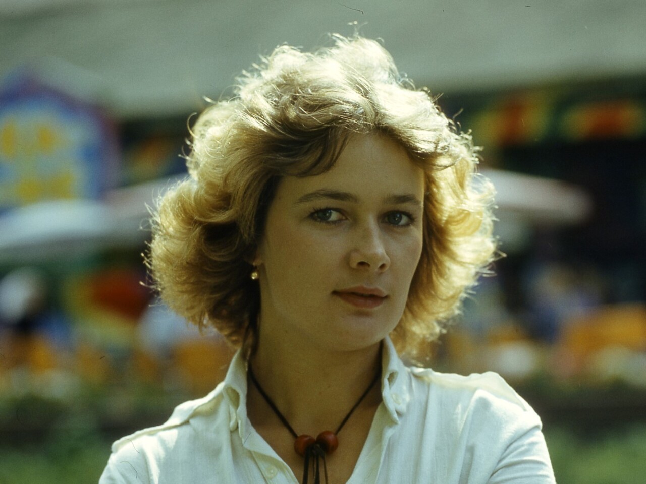 Терең жапон минет с кончил на сиськи