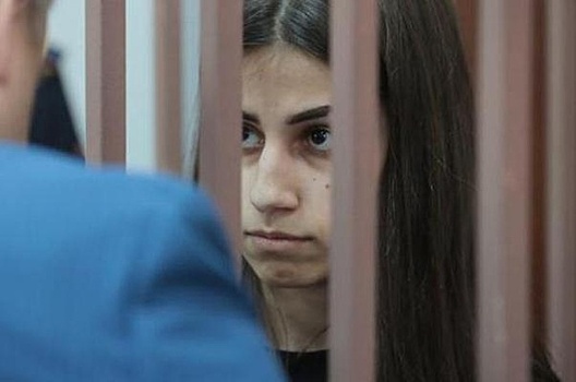 Родственники Хачатуряна потребовали вернуть убивших отца сестер в СИЗО