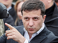 Зеленский раскритиковал Тимошенко за уход в оппозицию