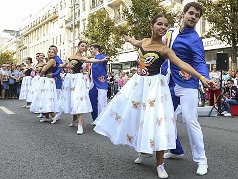 Центр Москвы перекрыли для машин