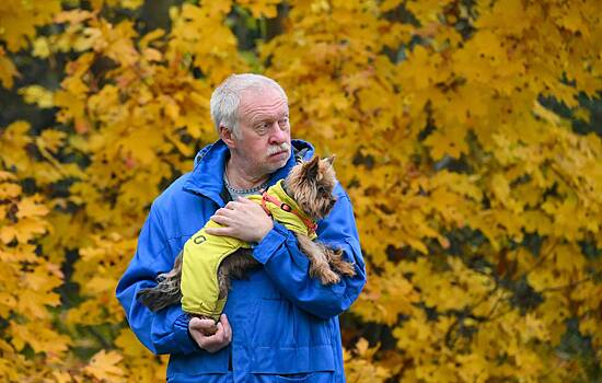 Москвичам напомнили о штрафах за неубранные экскременты домашних животных