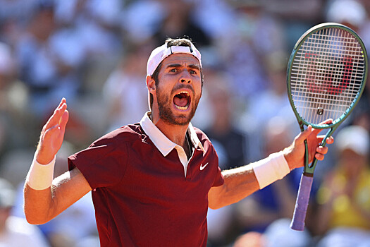 Российский теннисист вылетел с третьего круга «Мастерса» в Париже