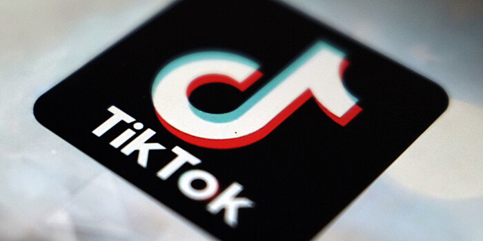 Вологодский педагог стал самым популярным блогером в TikTok