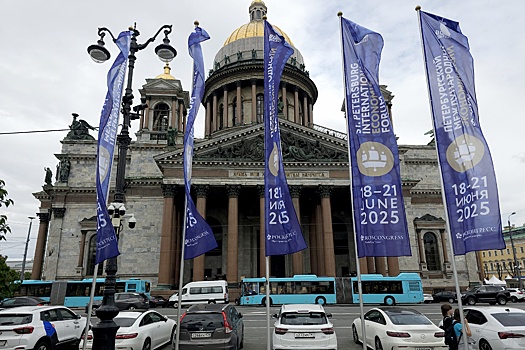 Минтранс: Беспилотные такси выйдут на городские дороги РФ после 2030 года