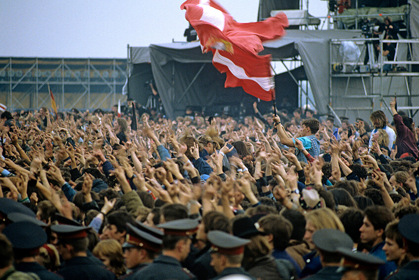 Во время фестиваля «Монстры рока» в Тушино, 28 сентября 1991 года