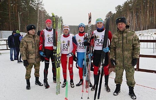 В Екатеринбурге стартовал чемпионат бойцов Росгвардии по лыжным гонкам